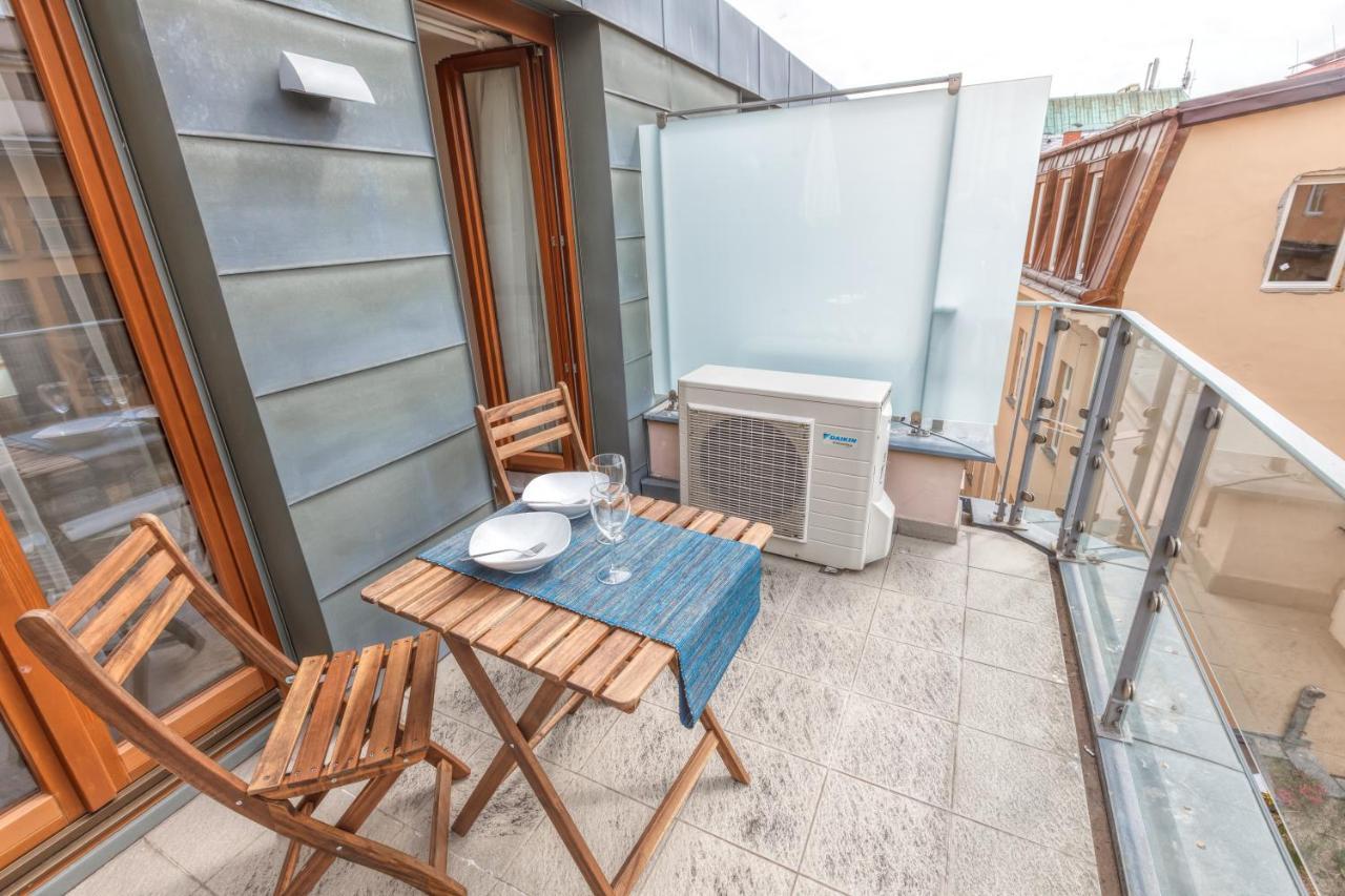 Modern Apartment Charvatova Prag Exterior foto