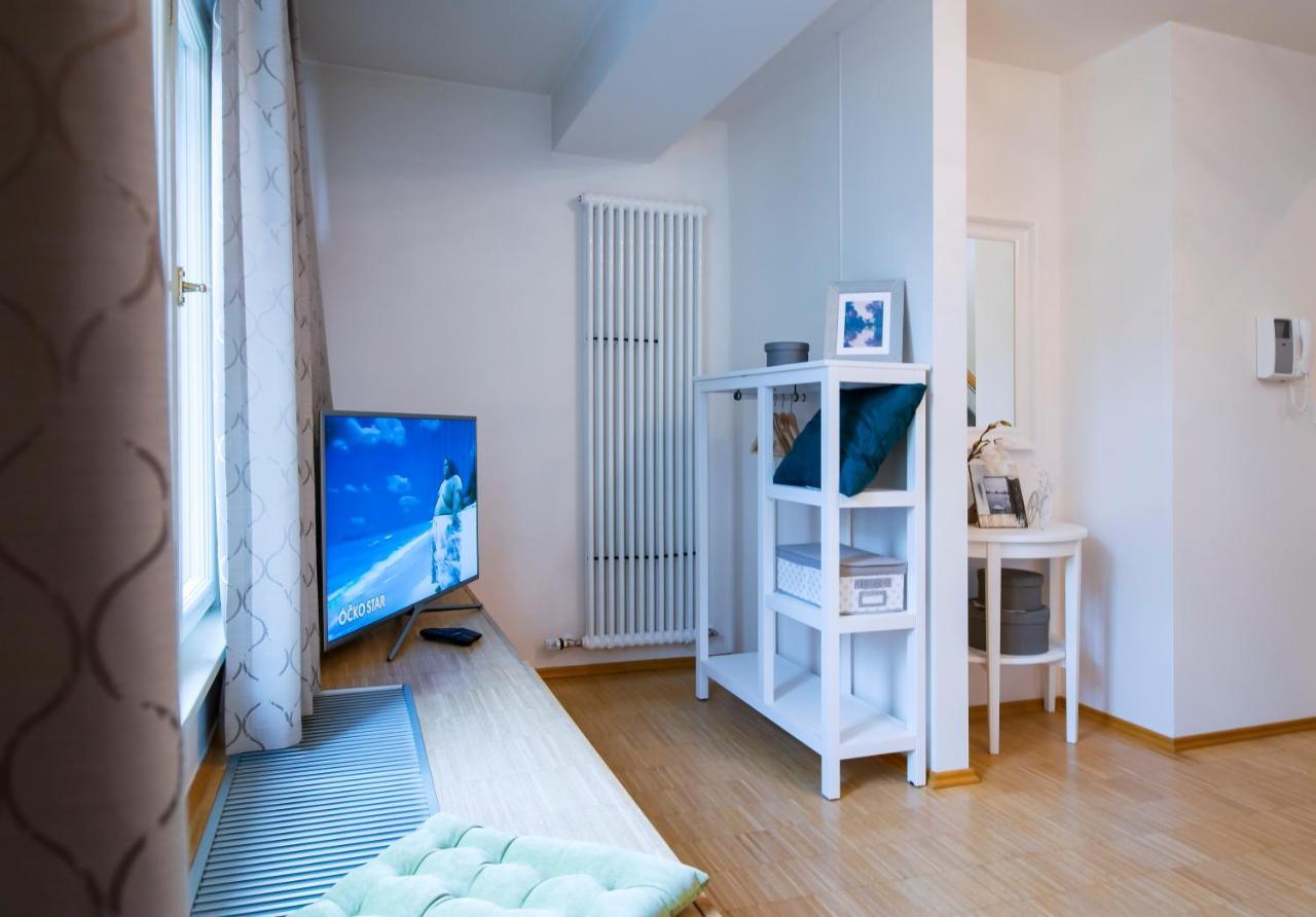 Modern Apartment Charvatova Prag Exterior foto