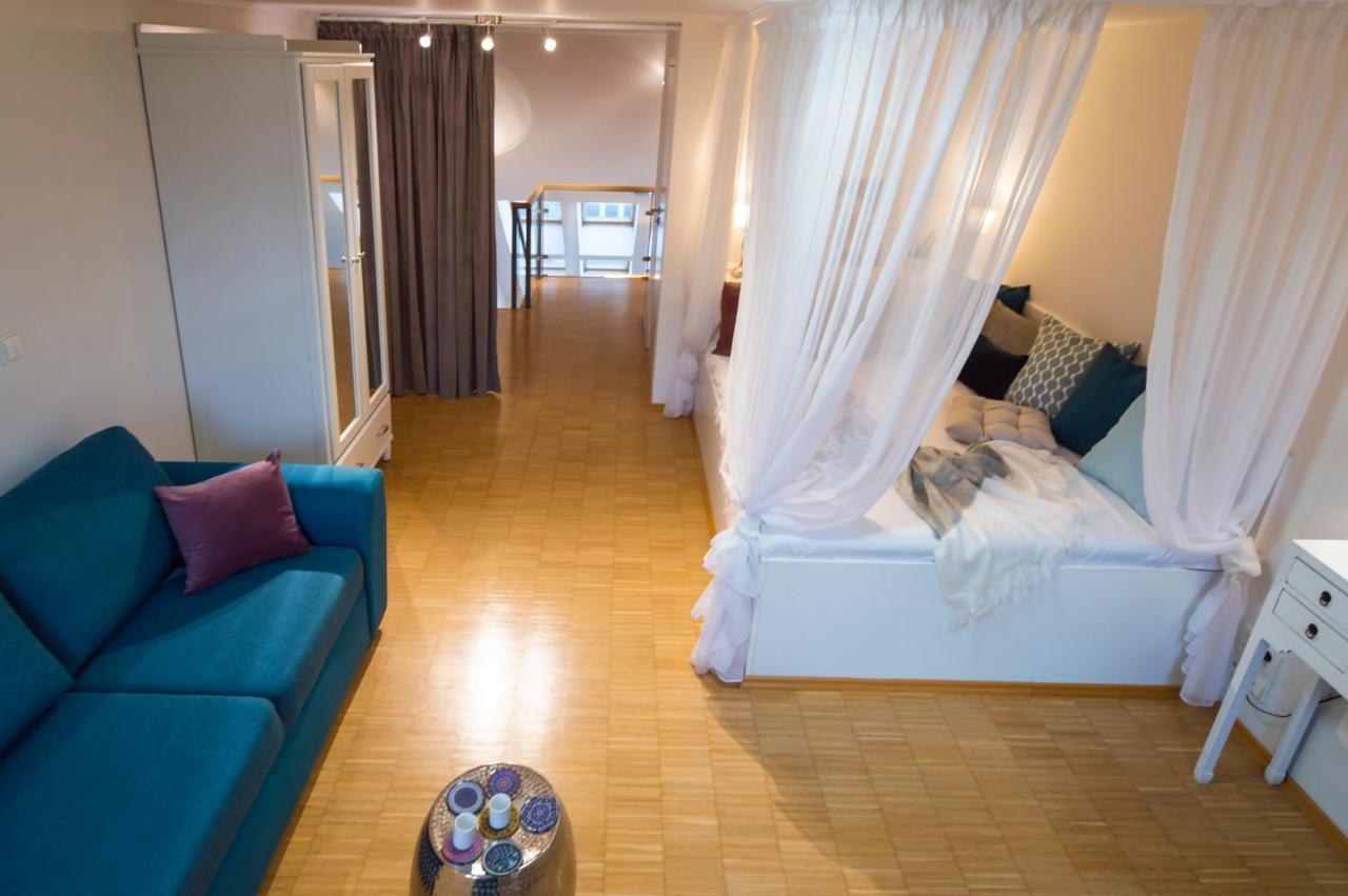 Modern Apartment Charvatova Prag Exterior foto